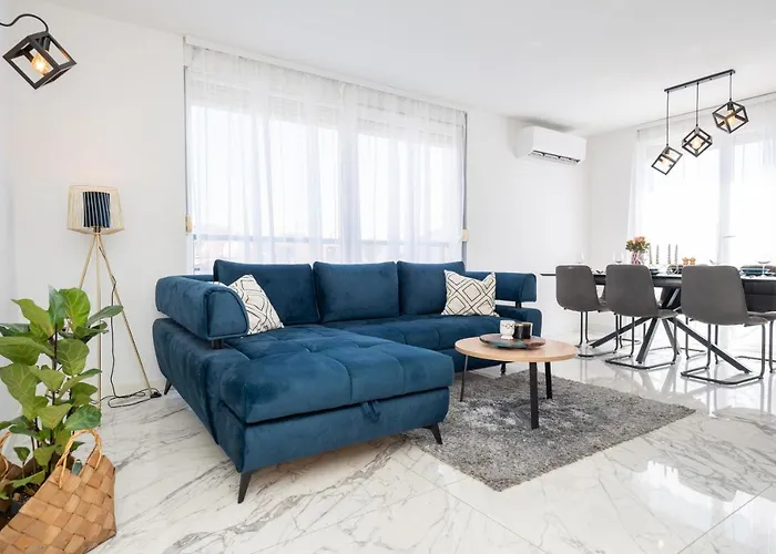 Rooftop Iadera 아파트 *