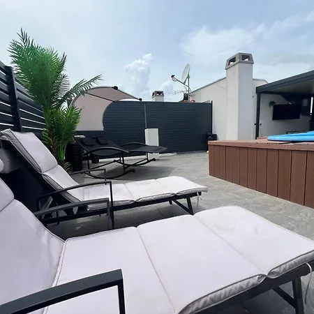 Rooftop Iadera * Zadar