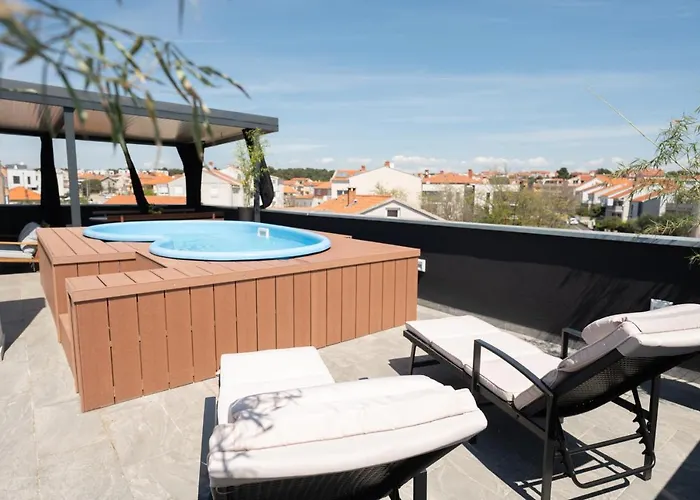 Rooftop Iadera アパート ザダル